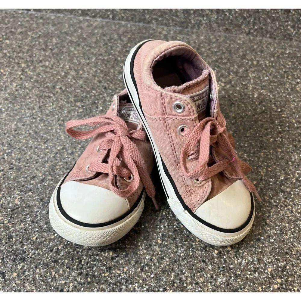 Converse Pink Canvas Sneakers Toddler Girls Size 9 Low Top Lace Up Padded Tongue